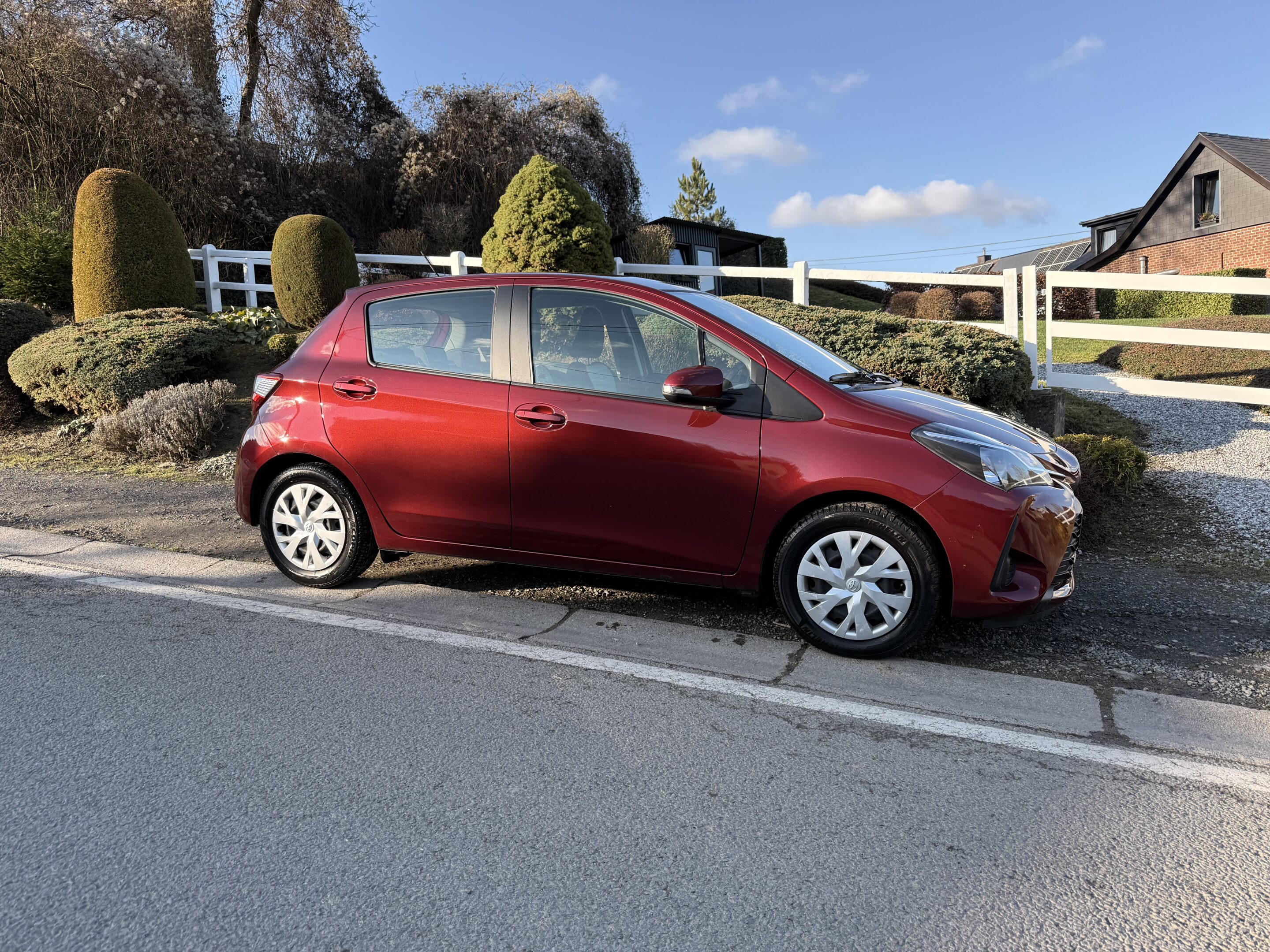 Yaris automatique 48000km 14