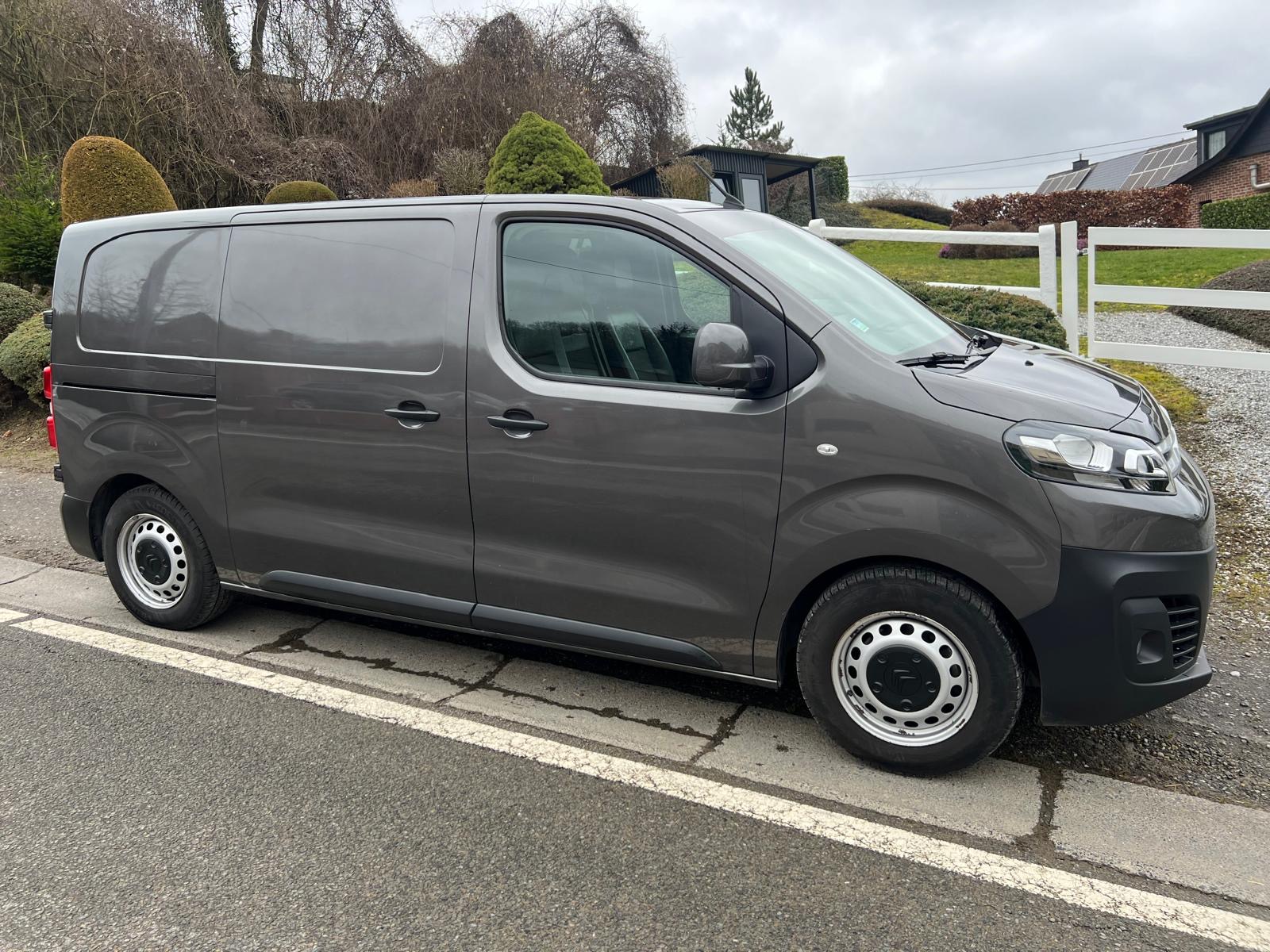 9b311c71-1453-4968-801f-4ad75ed411aa