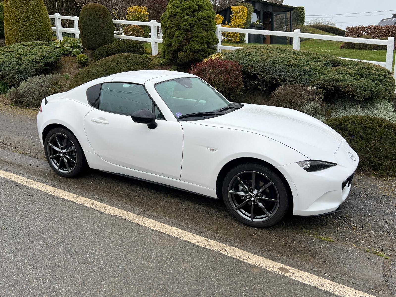Mazda mx5 1